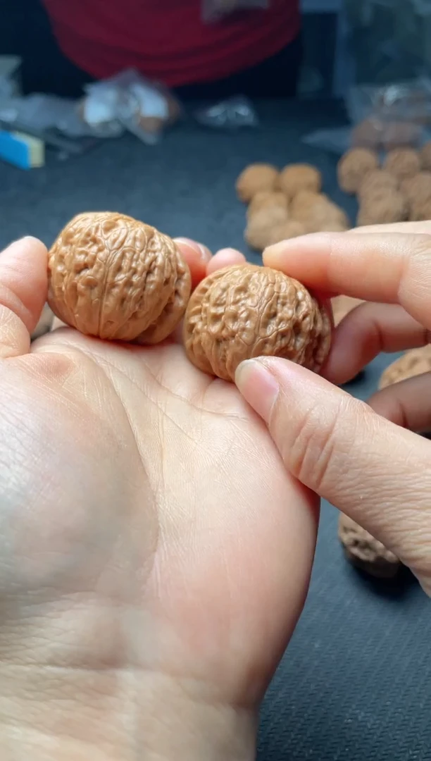 把件文玩核桃w190   铁锤  39尺