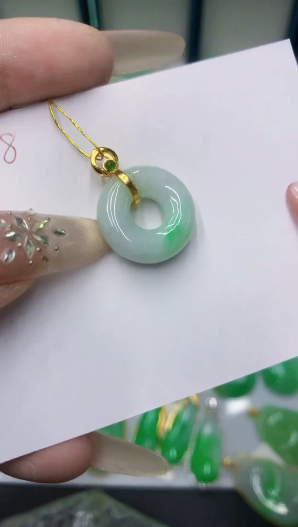 颈饰未镶嵌翡翠111111