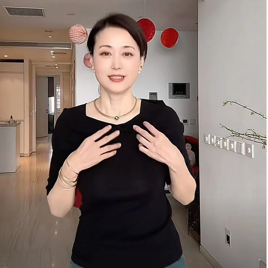 【维姐精选】RB 100美丽诺精纺羊毛针织衫