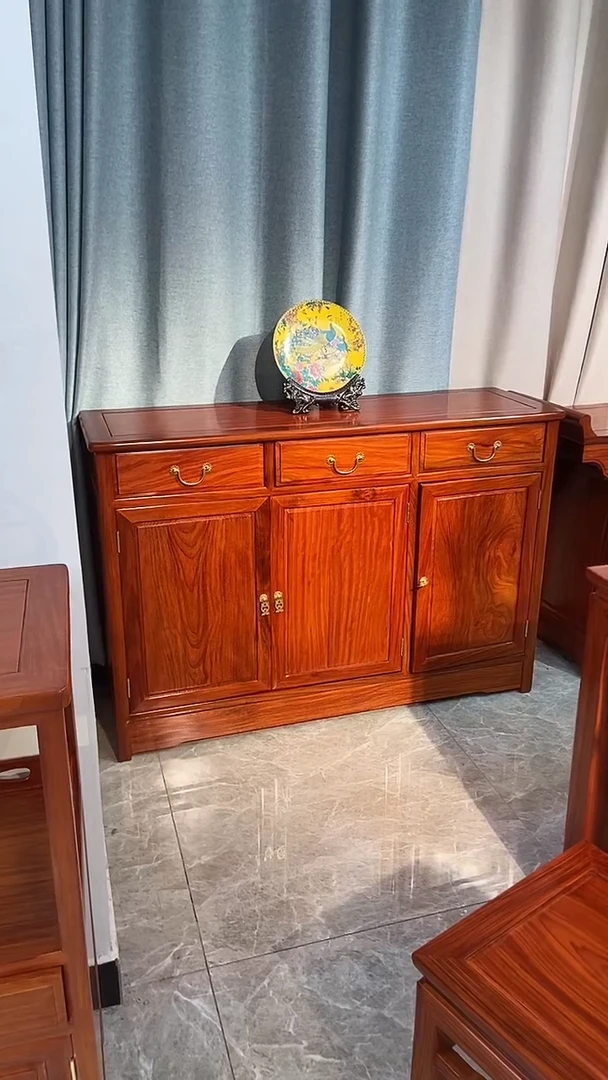 花梨木类成套家具1.3长三门三抽餐边柜