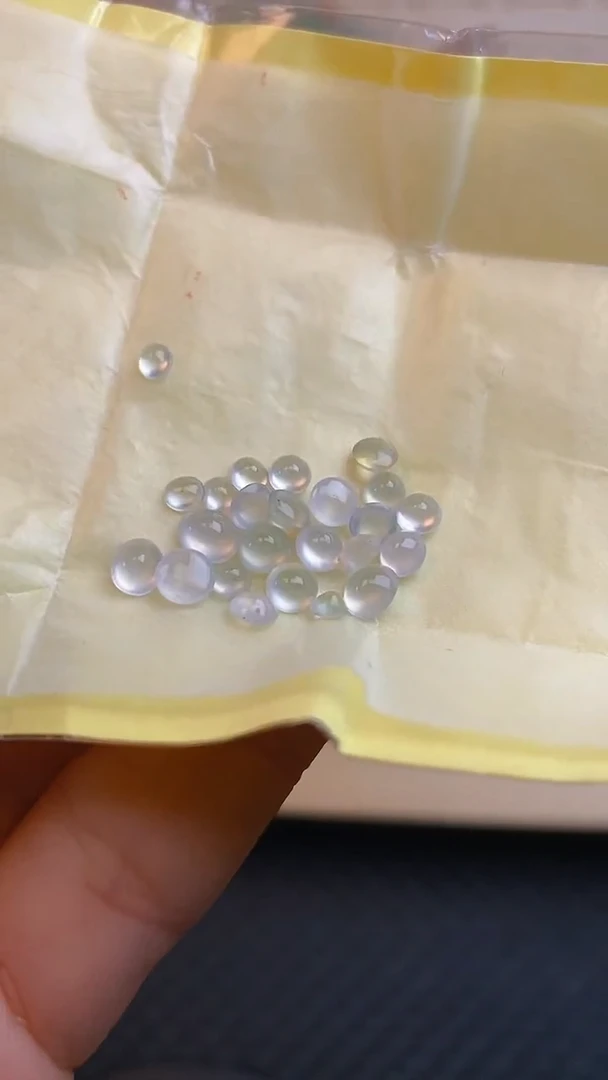 【闪购商品】翡翠耳饰未镶嵌天然A货翡翠81