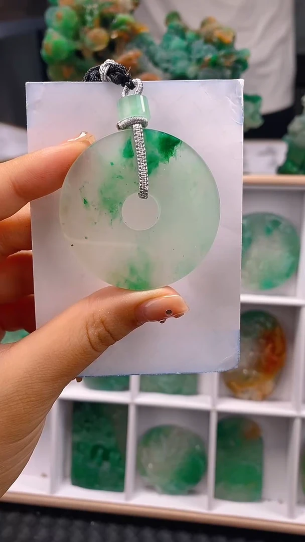 石英质玉未镶嵌颈饰80120