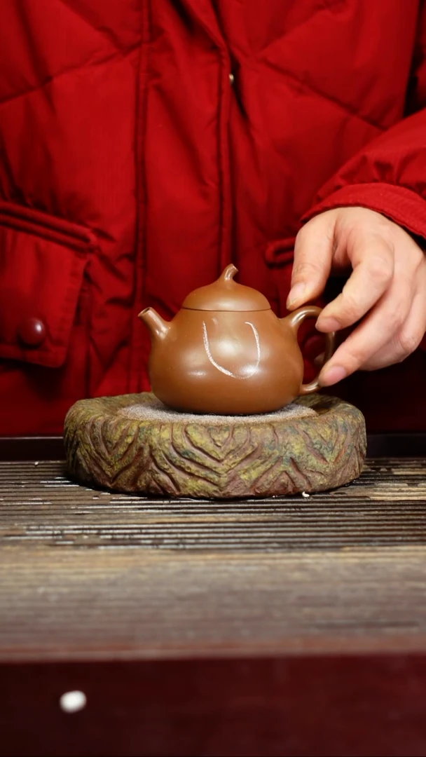 宜兴原矿紫砂壶茶壶宜兴原矿紫砂壶茶壶140C