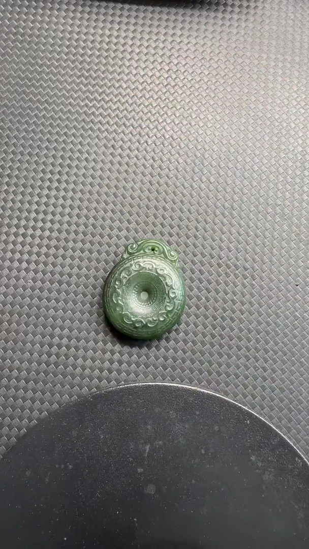 和田玉未镶嵌吊坠(不含链)329