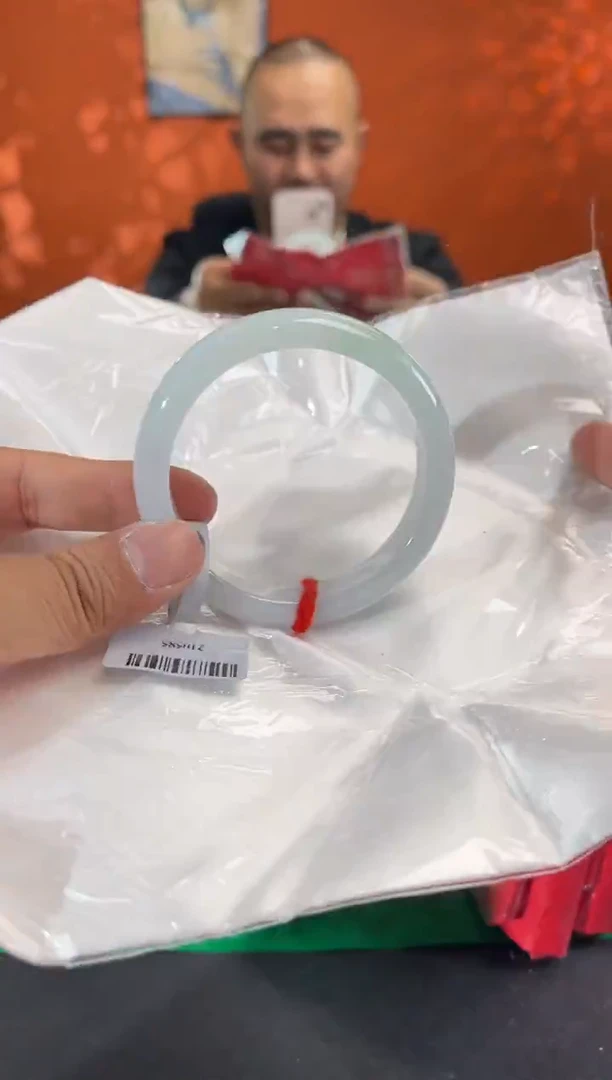 未镶嵌手镯翡翠7  57