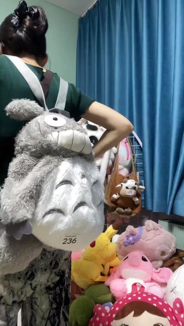 聚酯纤维龙猫包包 236