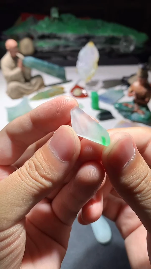 未镶嵌定制翡翠 戒面