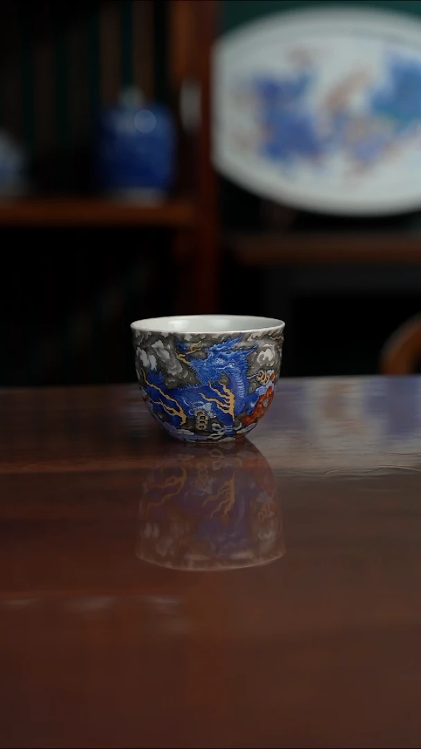 空山明月 新斗彩 墨麒麟