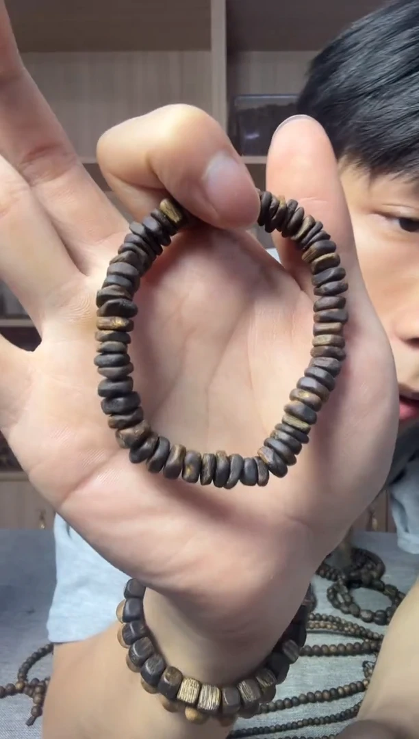 沉香手串09沉水碎银子单圈9克+ 多样性发其一