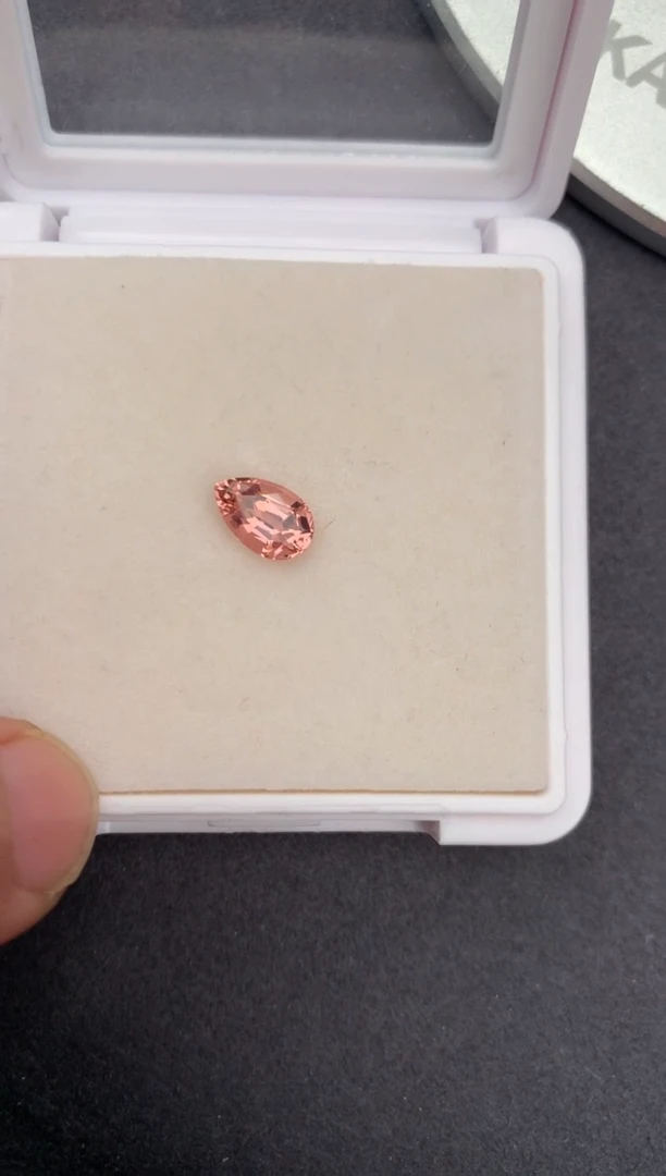 未镶嵌珠宝半成品碧玺1.4ct粉碧玺 定制  AH