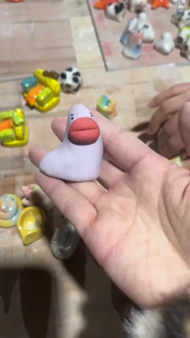 【闪购商品】摆件28微瑕手工陶瓷摆件