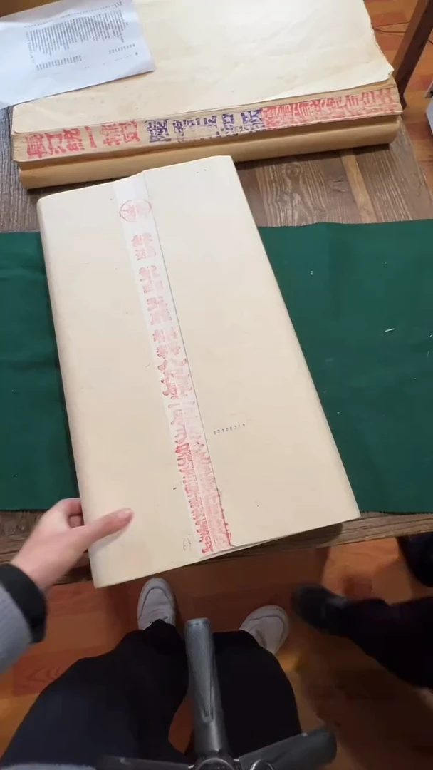 书法13号 1992年红阳牌棉料二层夹宣50张 53*234cm