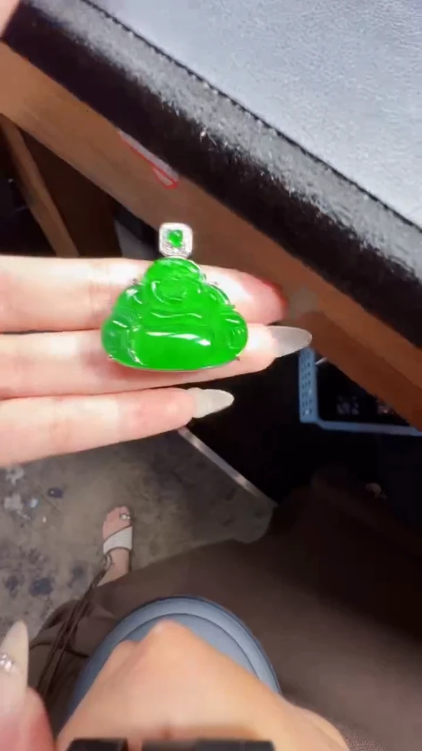 未镶嵌定制翡翠翡翠A货有轻微色差属于正常现象，佛公多样性发货1