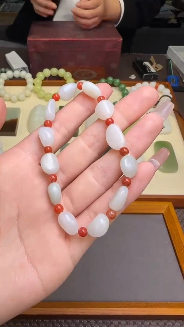 【闪购商品】和田玉手串未镶嵌手串