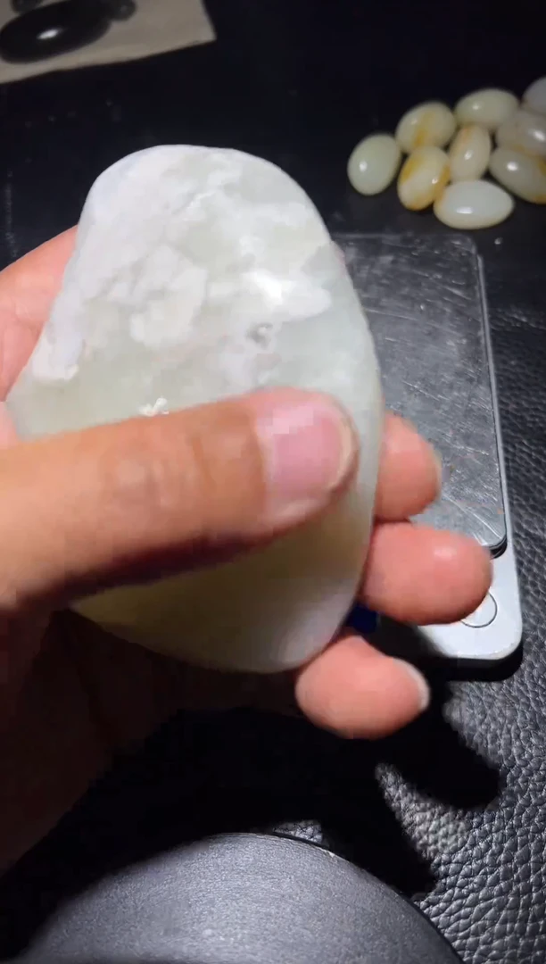 未镶嵌和田玉奇石3