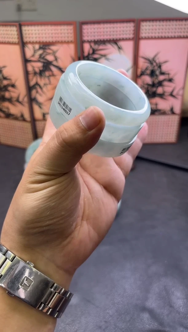 未镶嵌手镯定制翡翠小*手镯