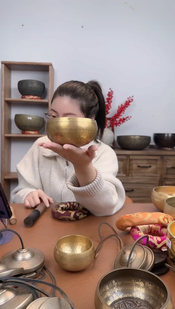 文**殊直播间福利价 小金钵