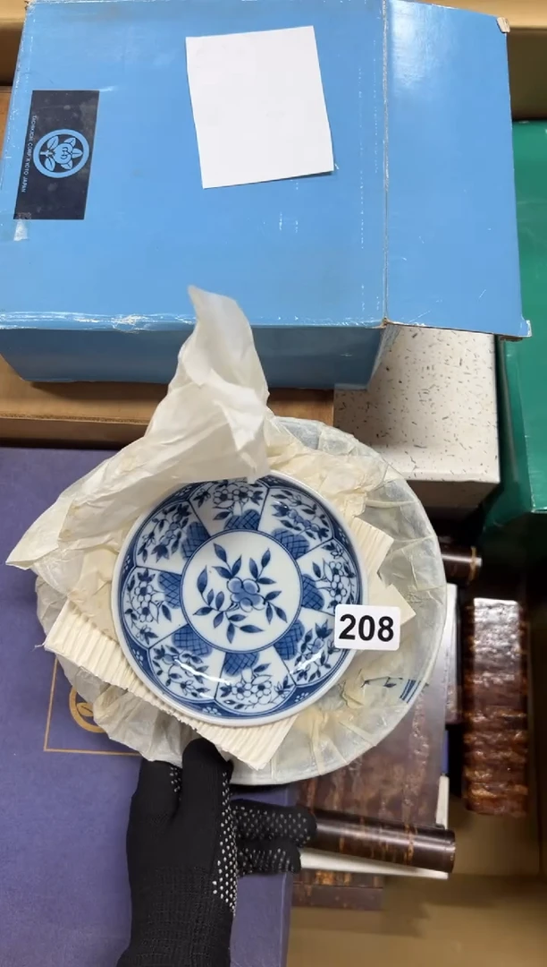 瓷片L****g208中古商品谨慎参拍