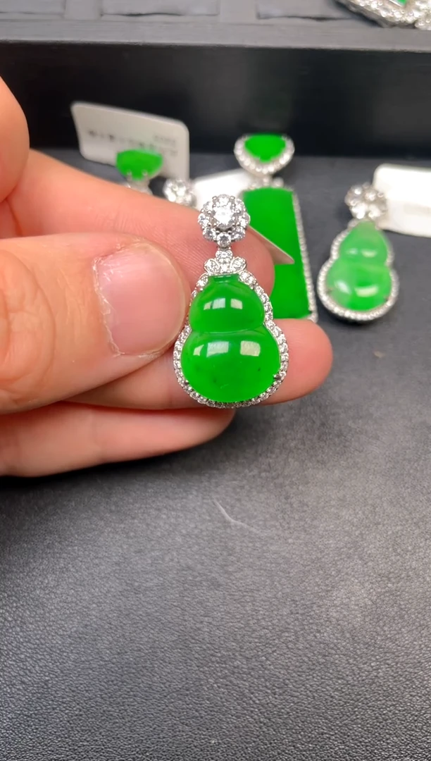 吊坠(不含链)银S925镶嵌翡翠吊坠