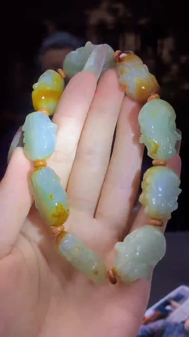 和田玉未镶嵌颈饰C060