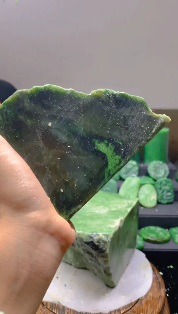 未镶嵌和田玉珠宝半成品1