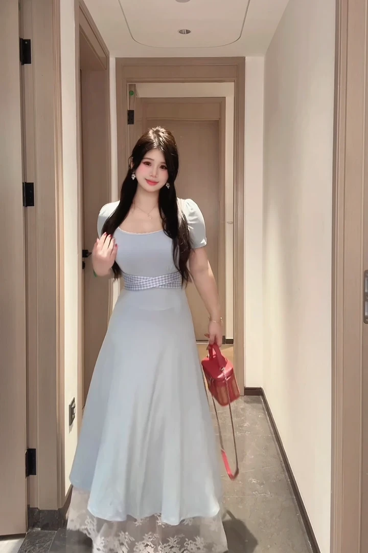 【特惠】微胖mm拼接法式夏季方领高腰收腰长款性感礼服轻奢连衣裙