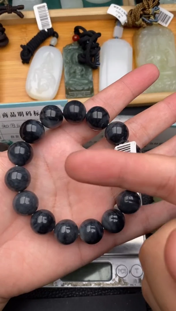 未镶嵌手串和田玉和田玉
