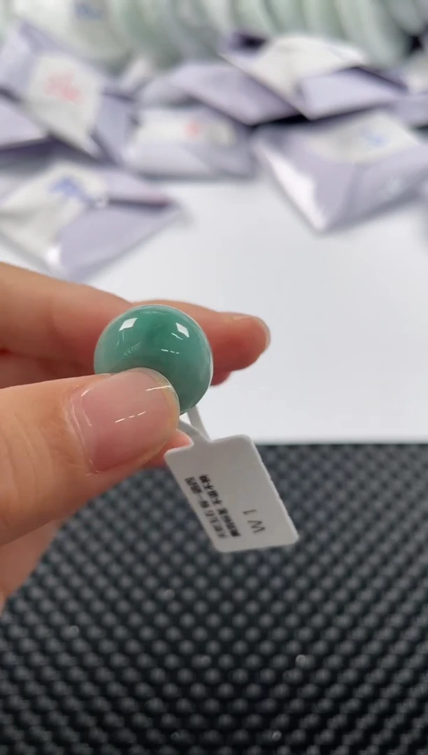 颈饰未镶嵌翡翠 4731