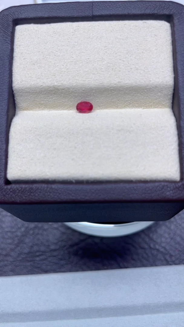 裸石尖晶石0.3ct