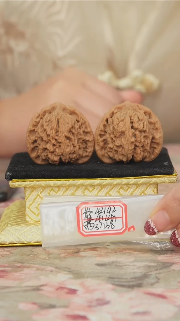 把件文玩核桃赵喜满南疆石