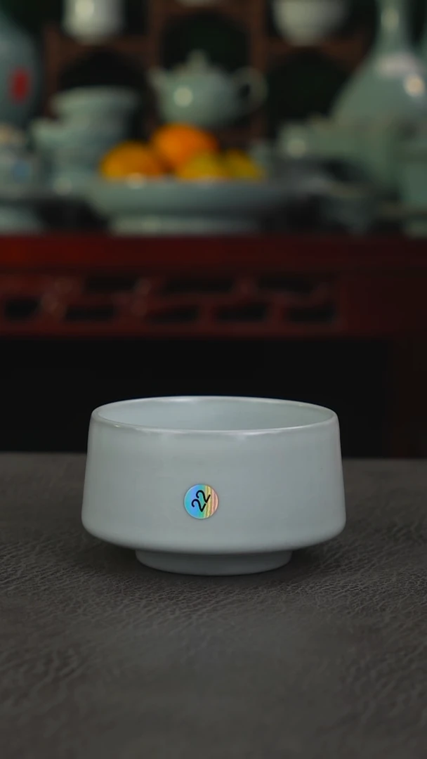 月白釉22号望月杯微微瑕-二