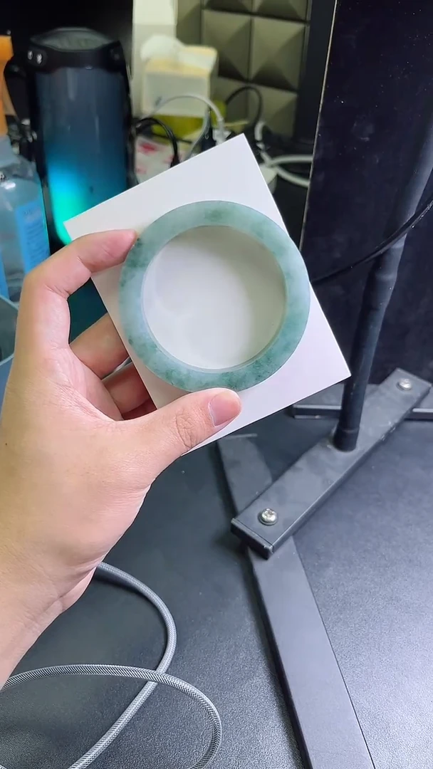 未镶嵌手镯定制翡翠四*草定制