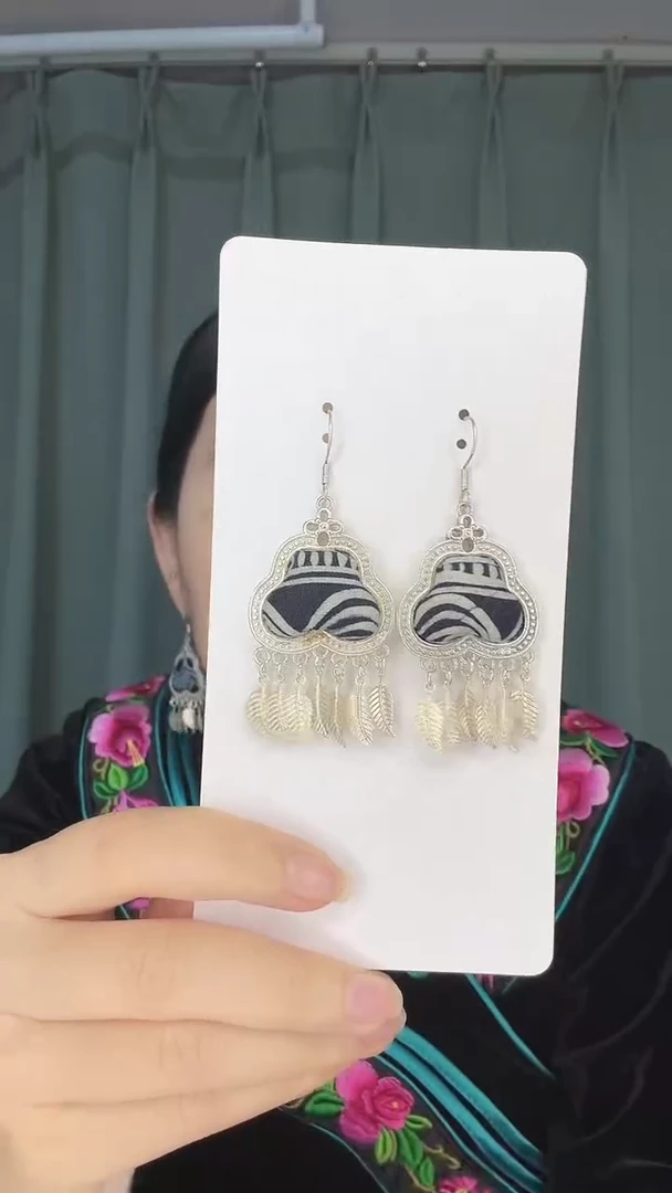 纯铜锆石合金耳环