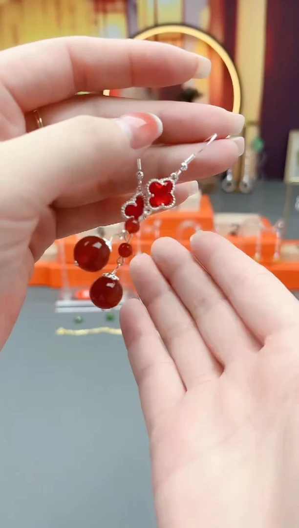 未镶嵌耳钉玛瑙/玉髓233