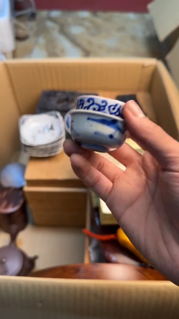 瓷片不*道88888888      197