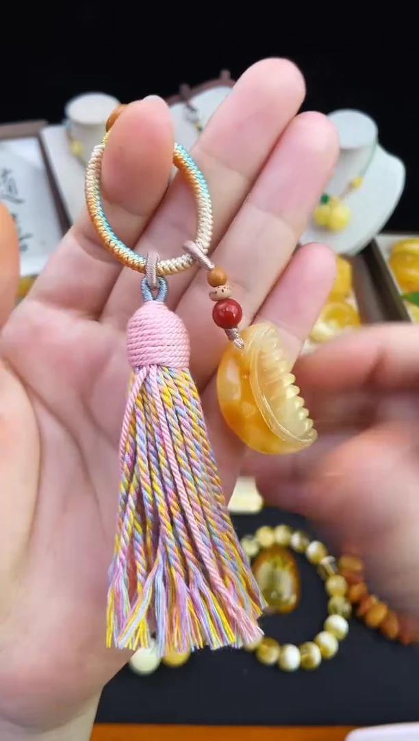 琥珀未镶嵌珠宝奇石柒月