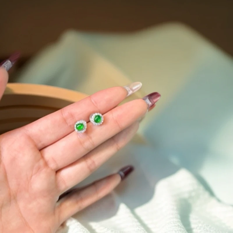 新品925银翡翠耳钉