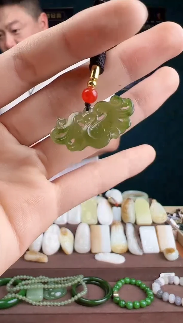 【闪购商品】和田玉颈饰未镶嵌ZZ 拍一发一 多样性发货