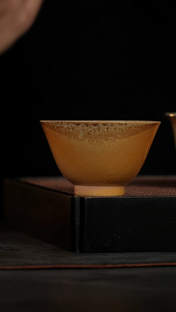 金丝楠木落灰敛口杯100ml