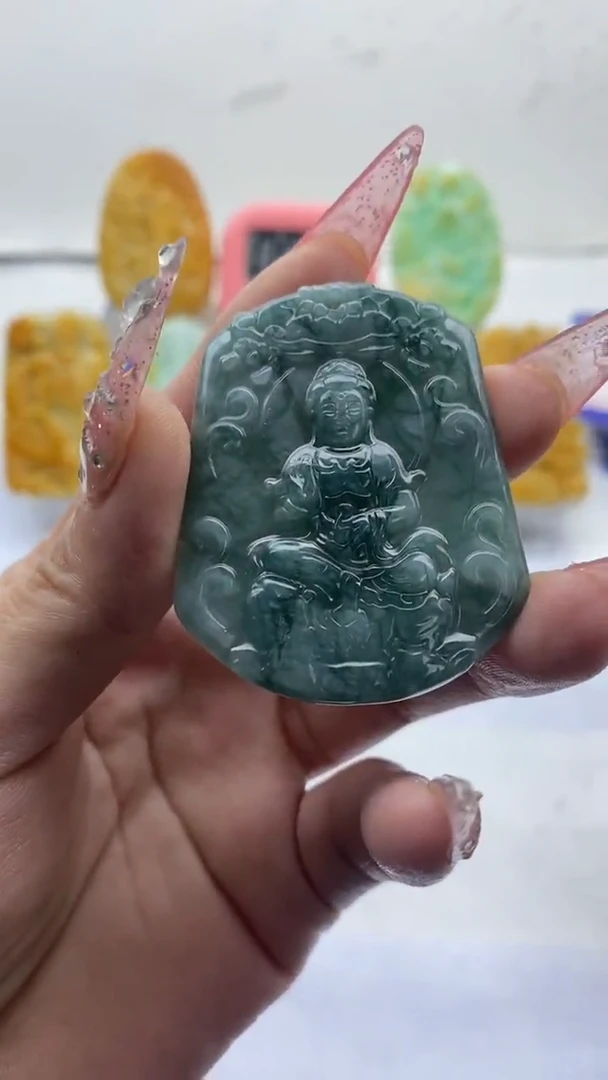 【闪购商品】翡翠颈饰未镶嵌挂件