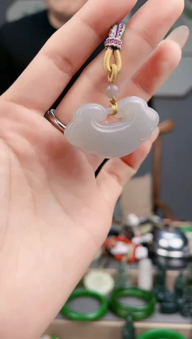 【闪购商品】和田玉颈饰未镶嵌AA多样性发货 拍一发一