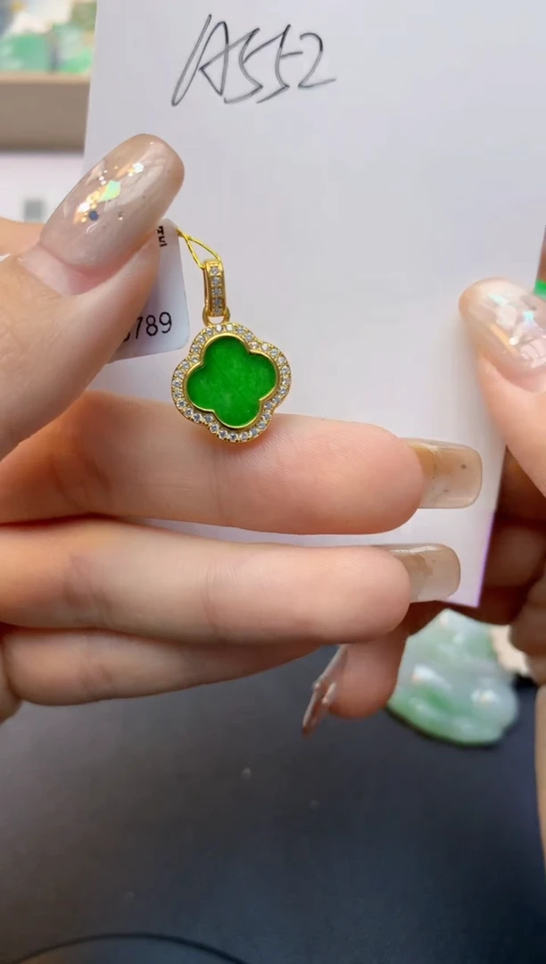 颈饰未镶嵌翡翠天然A货翡翠百元以上9元证书费自理