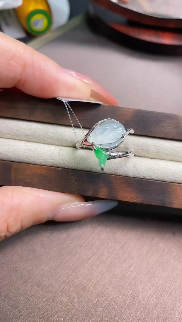 翡翠银S925镶嵌颈饰净货13679