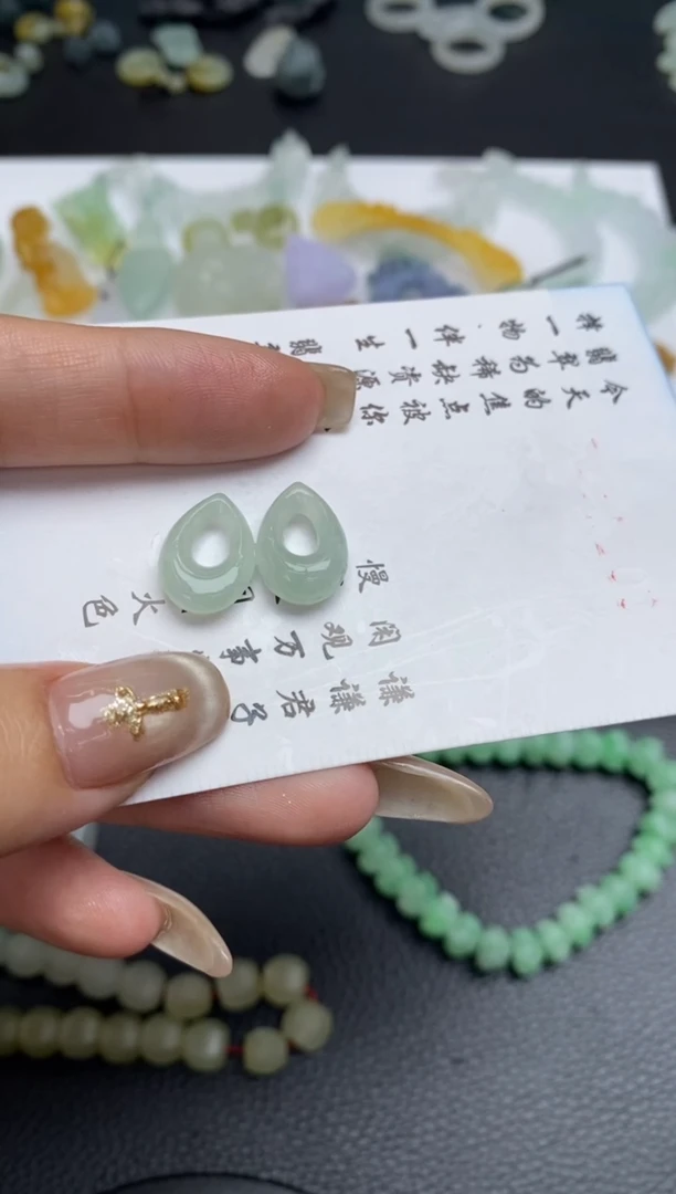 未镶嵌定制翡翠翡翠毛货~