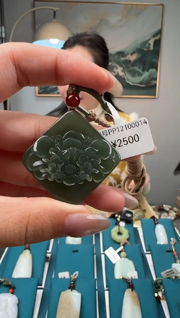 颈饰未镶嵌和田玉PP