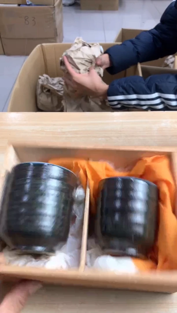 默认微瑕，no退no换，介意勿拍