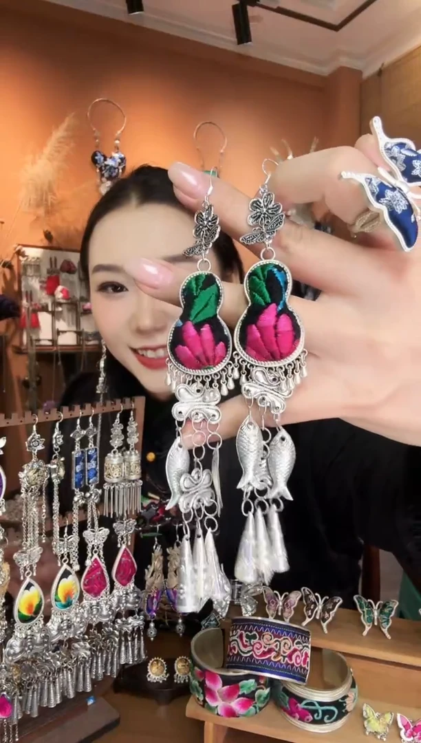 刺绣纯手工民族风耳环