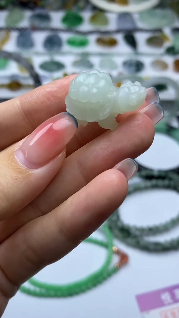 未镶嵌定制翡翠毛货定制不退不换