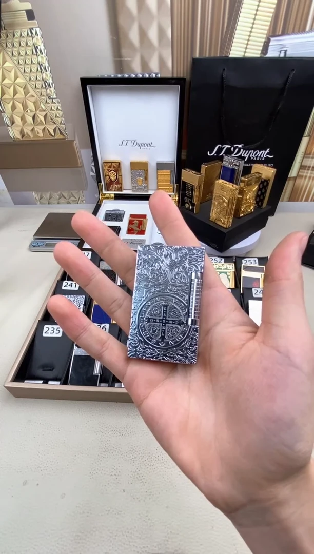 康斯坦丁--银色--全套礼盒