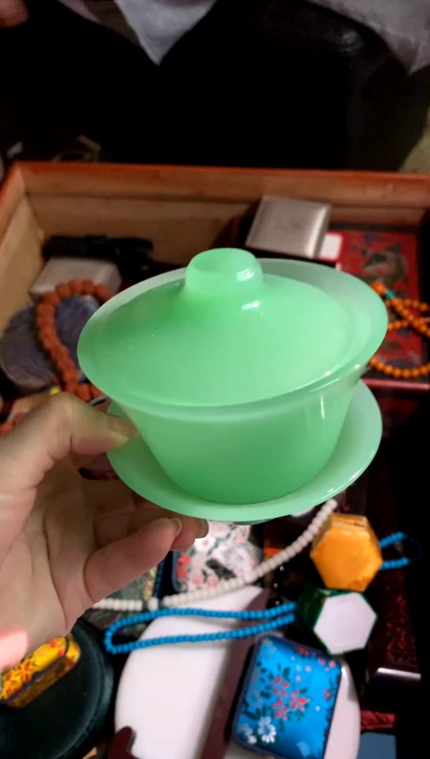 未镶嵌和田玉（碧玉）摆件润玉潭精品专属摆件